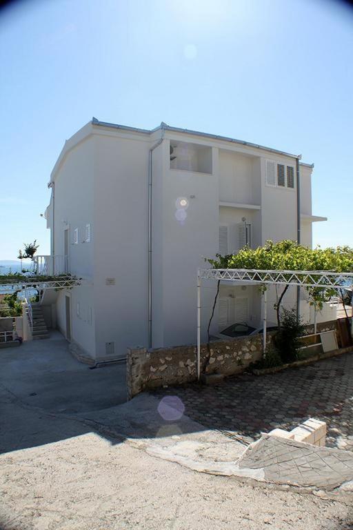 Summer Lounge Apartment تروغير المظهر الخارجي الصورة